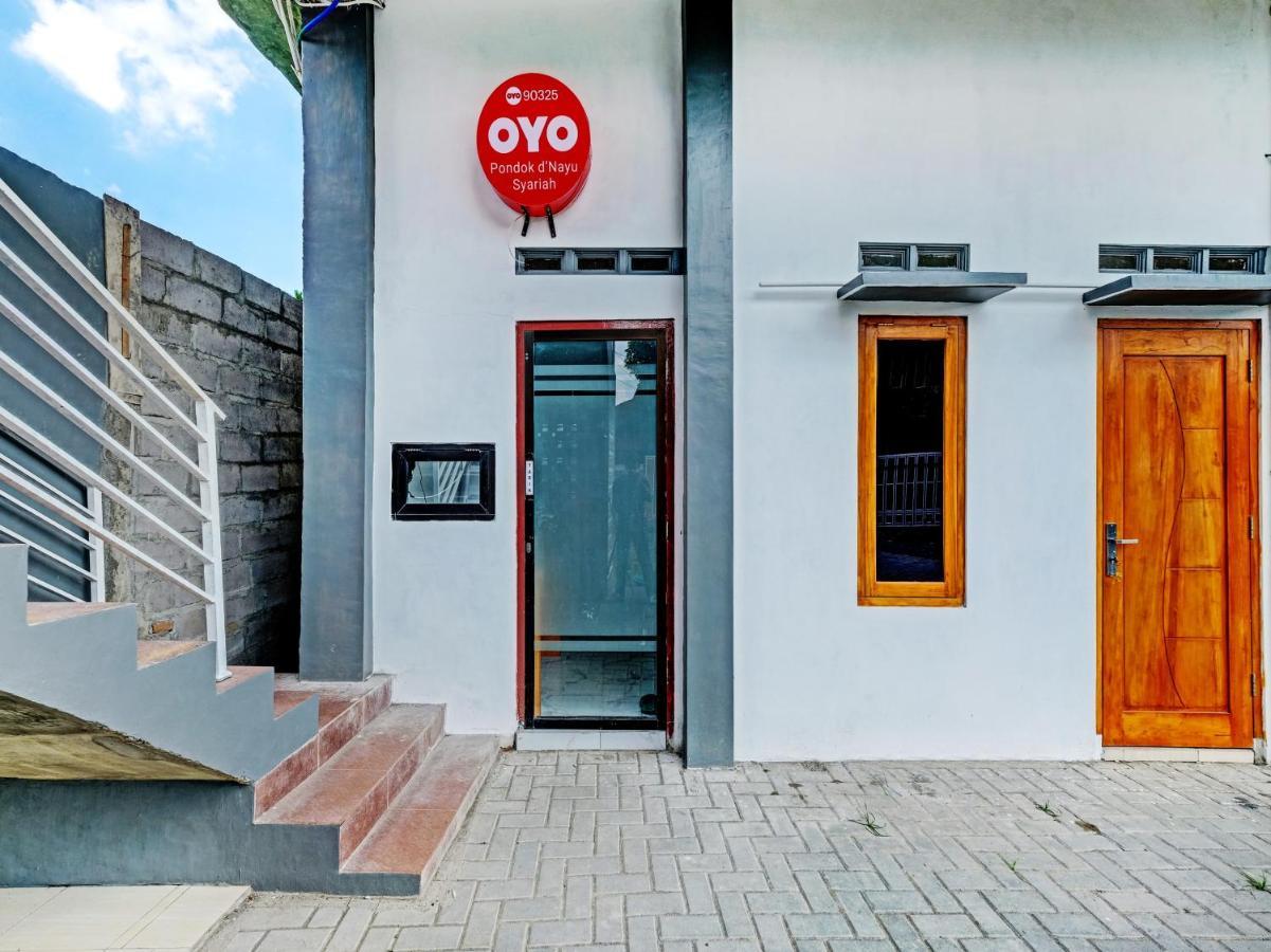 Oyo 90325 Pondok Dnayu Syariah Jarakan Exteriör bild